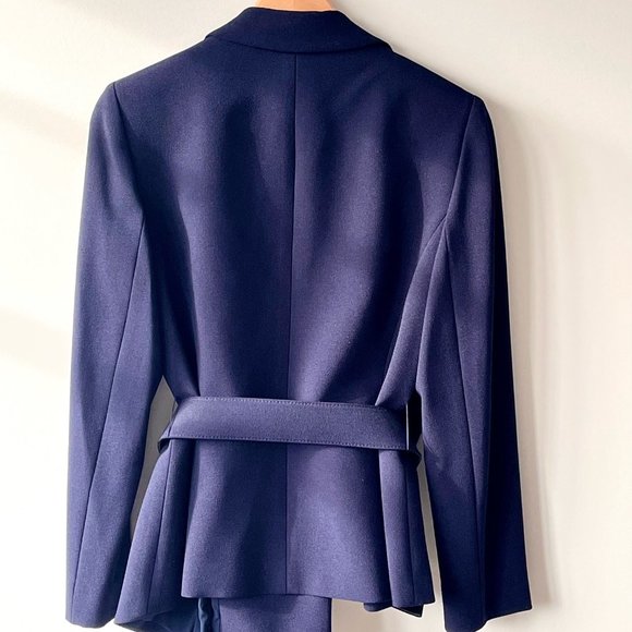 WOMENS TAHARI NAVY/ROYAL BLUE PANT SUIT NEVER WORN - Picture 9 of 9